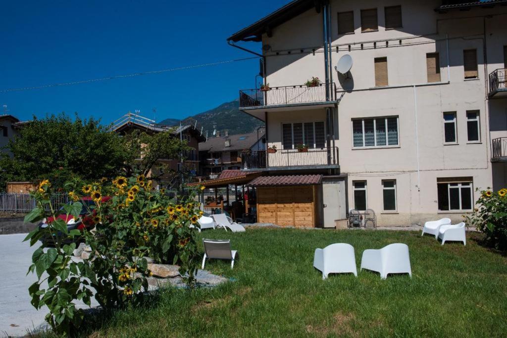 La Maison Hotel Aymavilles Bagian luar foto