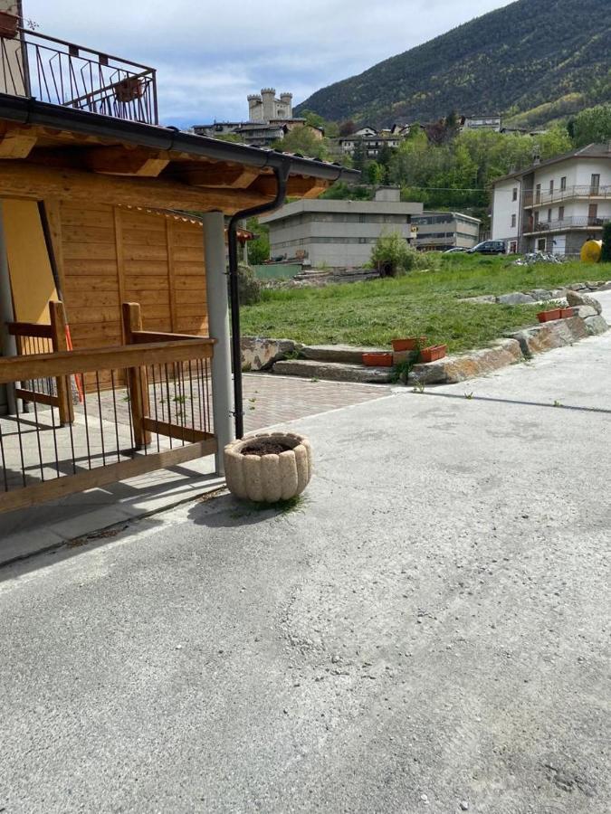 La Maison Hotel Aymavilles Bagian luar foto