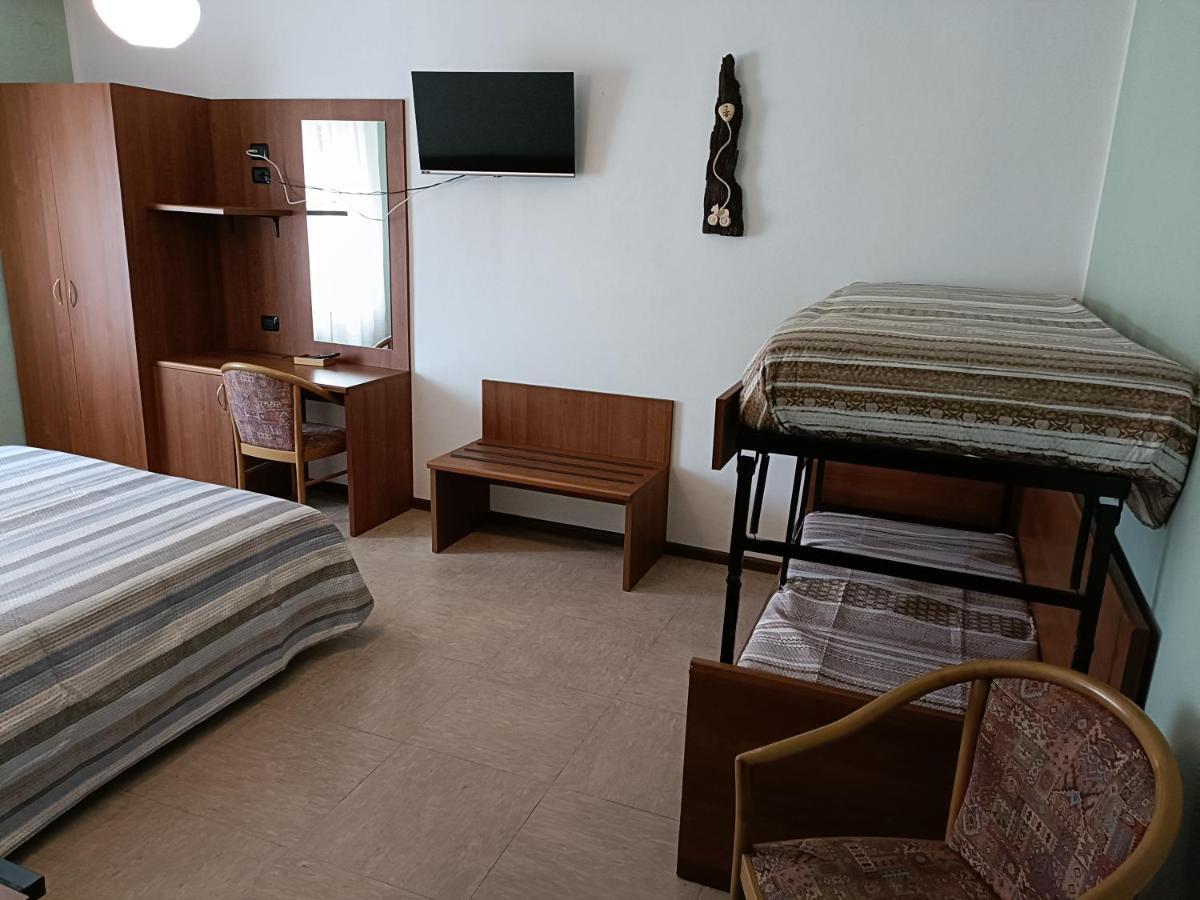La Maison Hotel Aymavilles Bagian luar foto